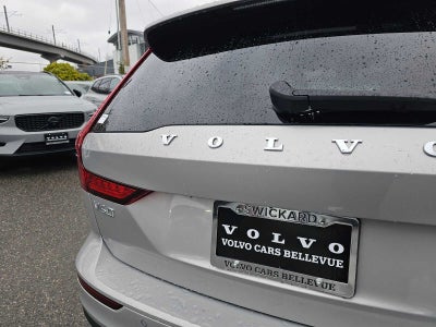 2025 Volvo V60 Cross Country Plus