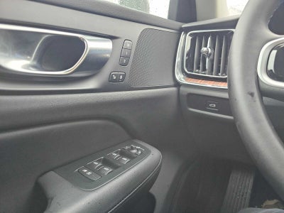 2025 Volvo V60 Cross Country Plus