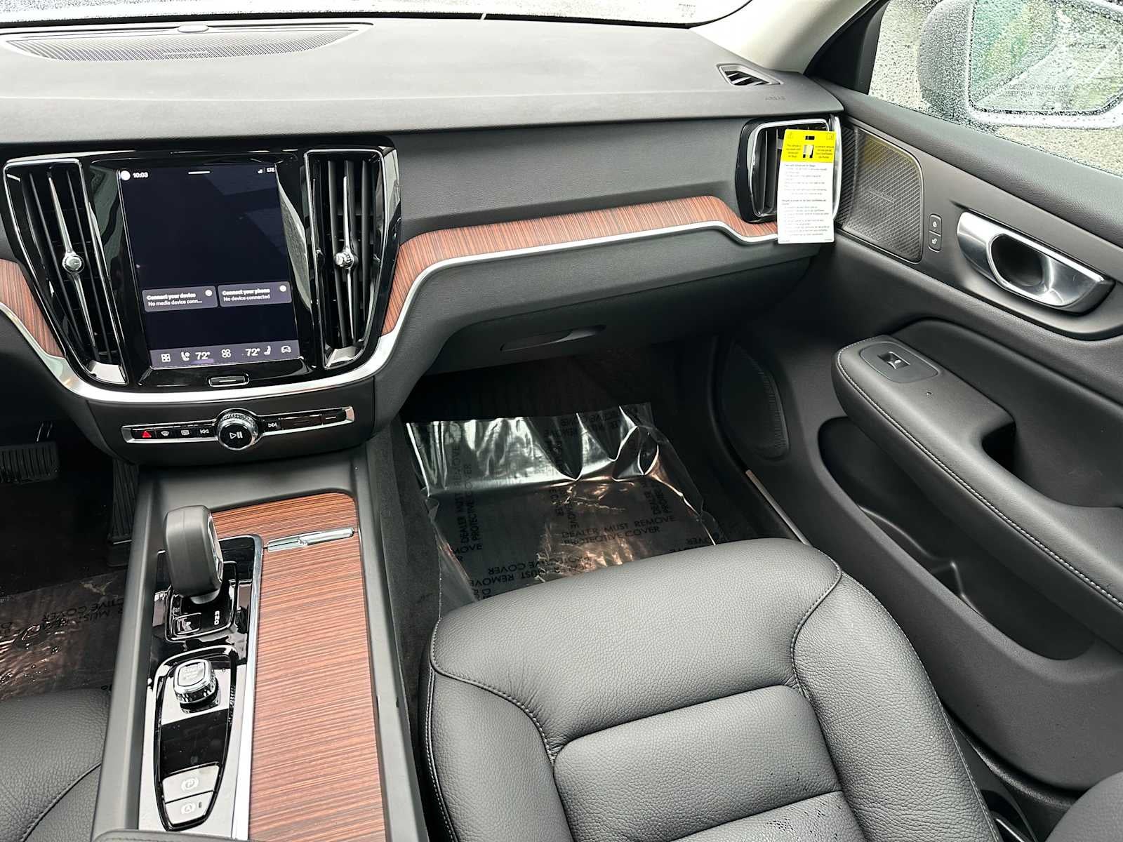 2026 Volvo V60 Cross Country Plus