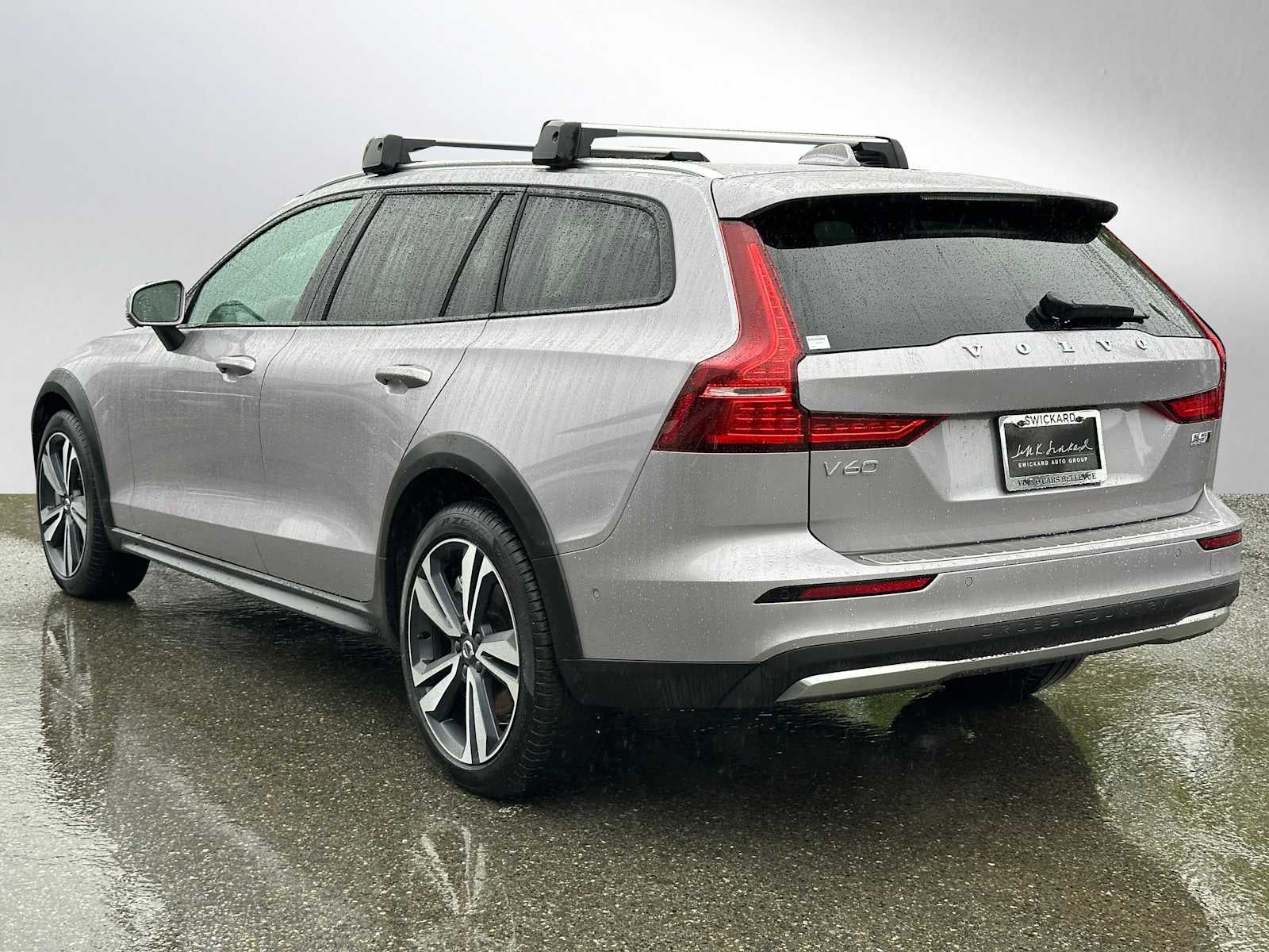 2026 Volvo V60 Cross Country Plus