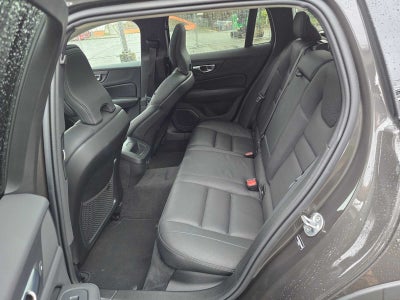2025 Volvo V60 Cross Country Plus