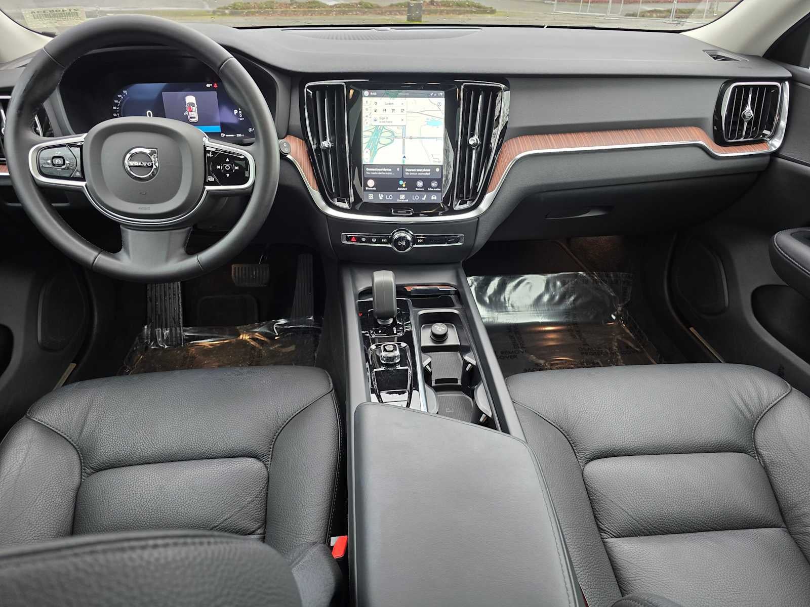 2025 Volvo V60 Cross Country Plus