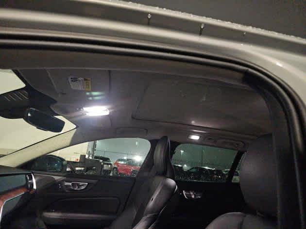 2025 Volvo V60 Cross Country Plus