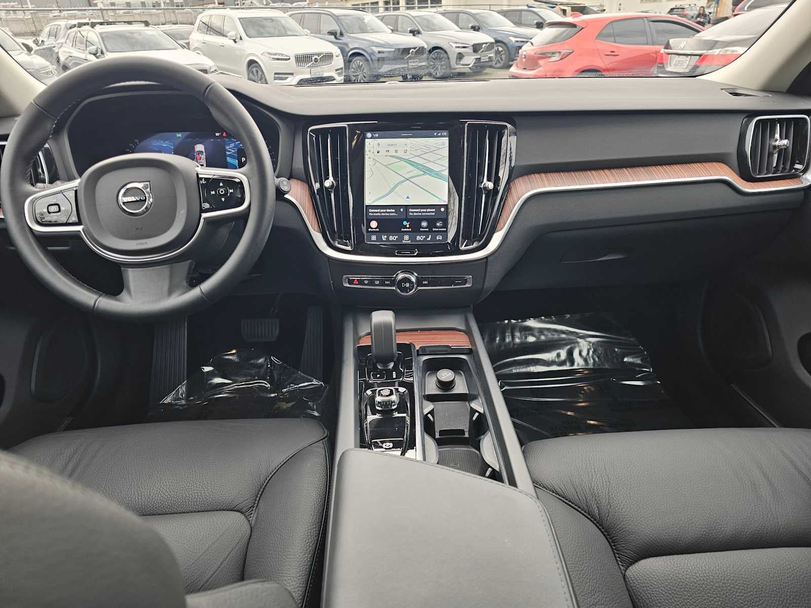 2025 Volvo V60 Cross Country Plus