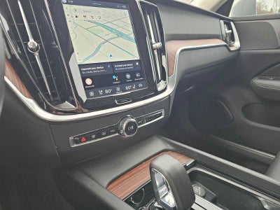 2025 Volvo V60 Cross Country Plus