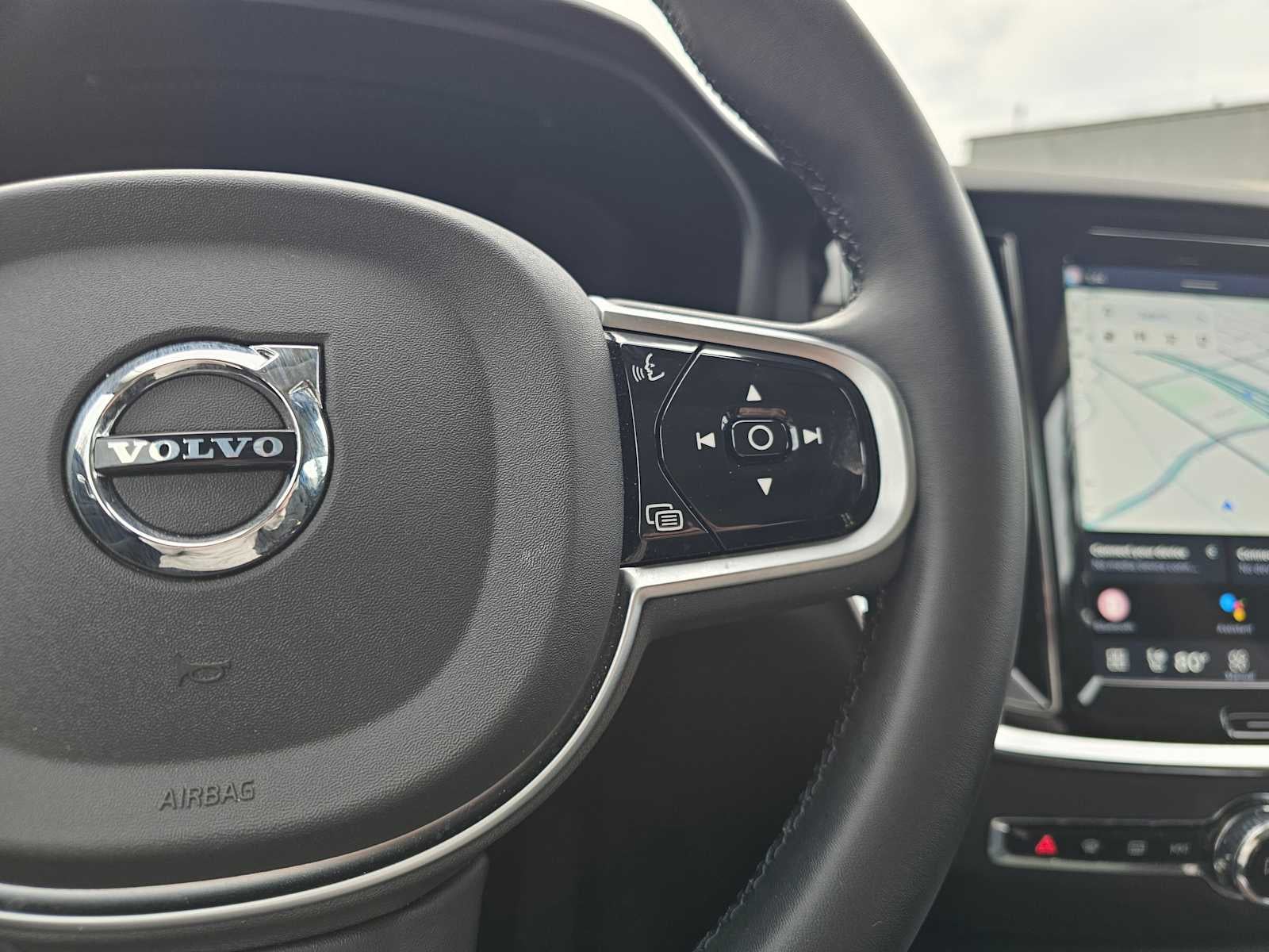 2025 Volvo V60 Cross Country Plus