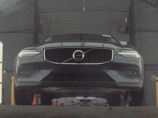 2025 Volvo V60 Cross Country Plus