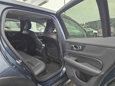 2025 Volvo V60 Cross Country Plus