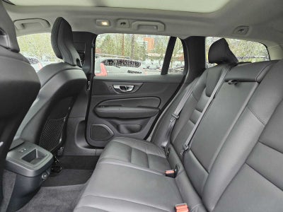 2025 Volvo V60 Cross Country Plus