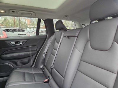 2025 Volvo V60 Cross Country Plus