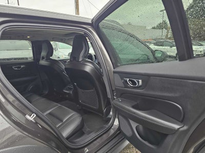 2025 Volvo V60 Cross Country Plus