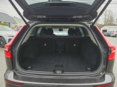 2025 Volvo V60 Cross Country Plus