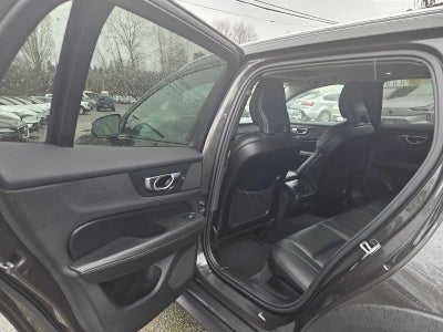 2025 Volvo V60 Cross Country Plus