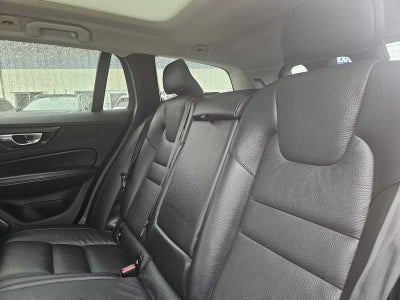 2025 Volvo V60 Cross Country Plus