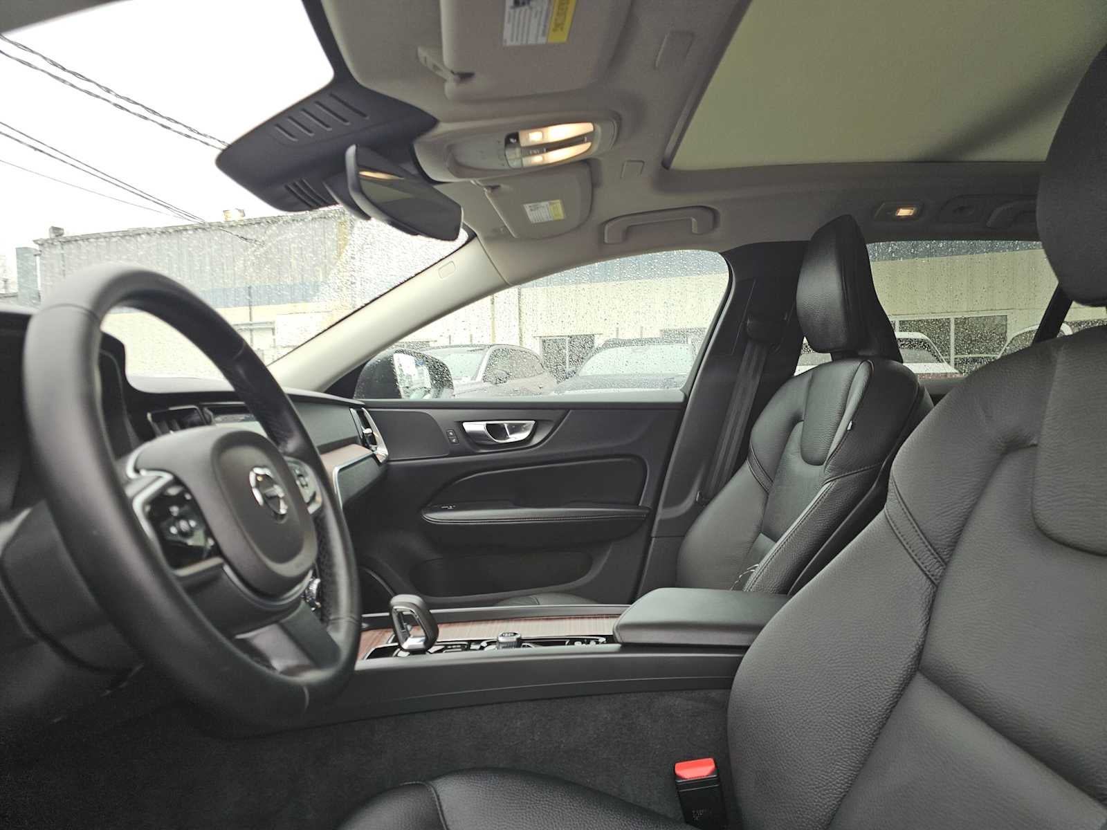 2025 Volvo V60 Cross Country Plus