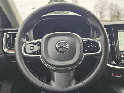 2025 Volvo V60 Cross Country Plus