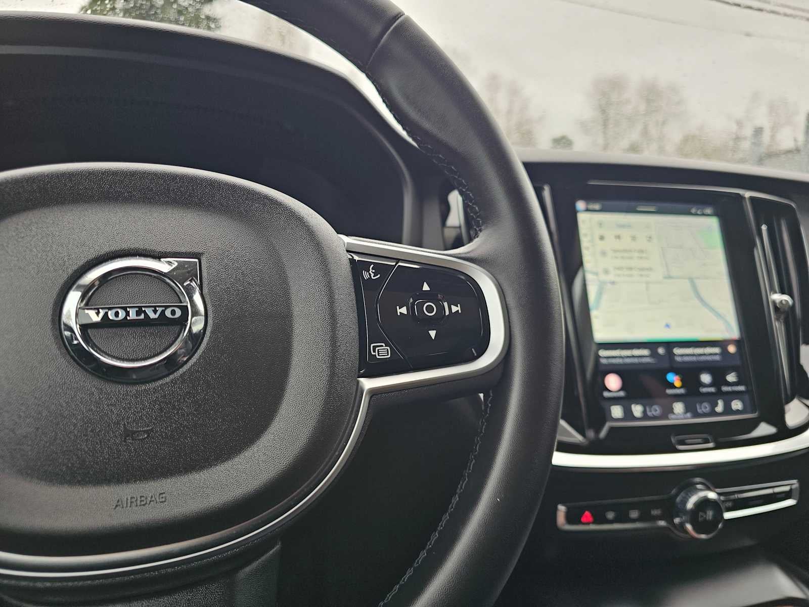 2025 Volvo V60 Cross Country Plus