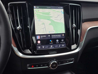 2025 Volvo V60 Cross Country Plus