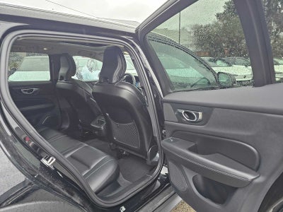 2025 Volvo V60 Cross Country Plus