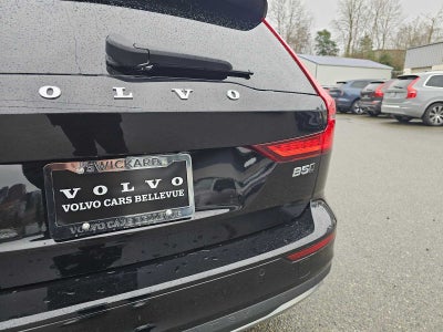 2025 Volvo V60 Cross Country Plus