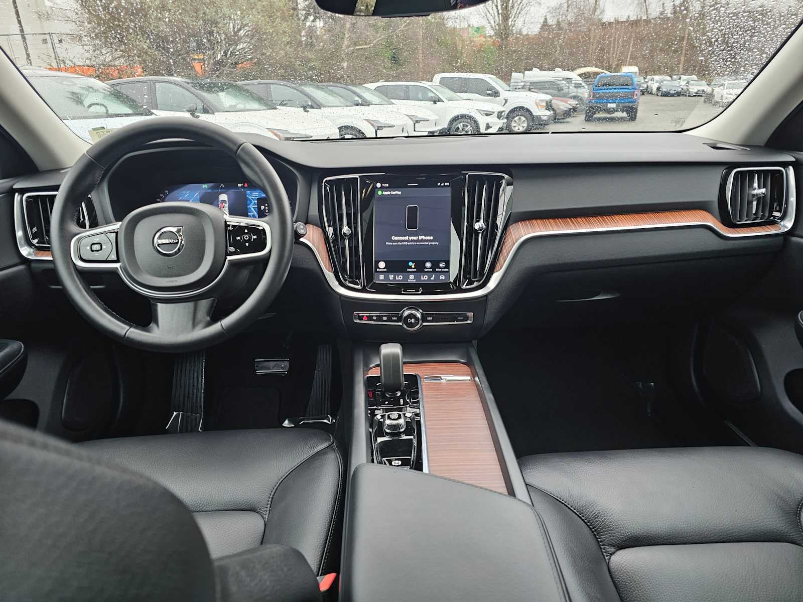 2025 Volvo V60 Cross Country Plus