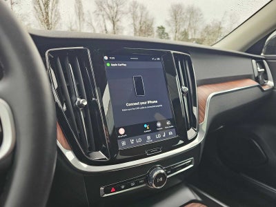 2025 Volvo V60 Cross Country Plus