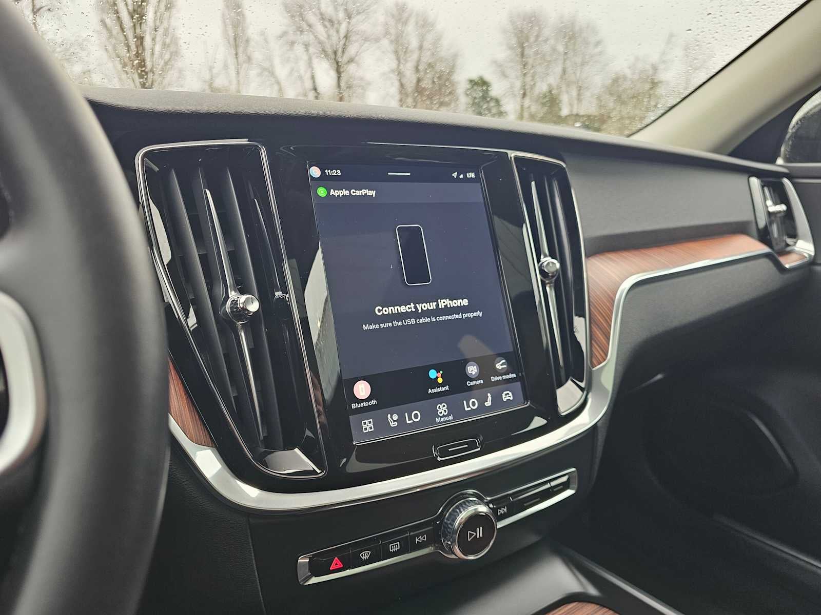 2025 Volvo V60 Cross Country Plus