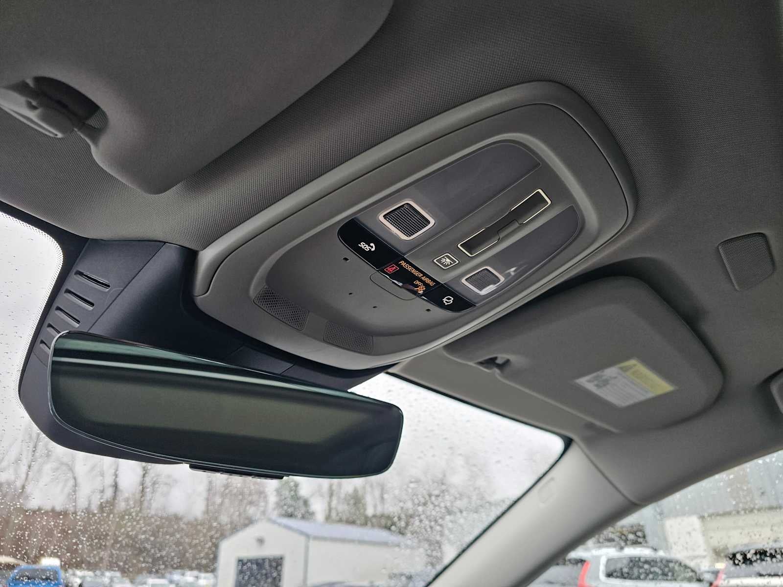 2025 Volvo V60 Cross Country Plus