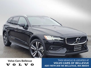 2025 Volvo V60 Cross Country Plus
