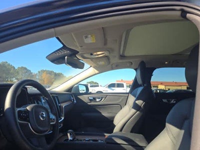 2025 Volvo V60 Cross Country Plus