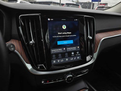 2025 Volvo V60 Cross Country Plus