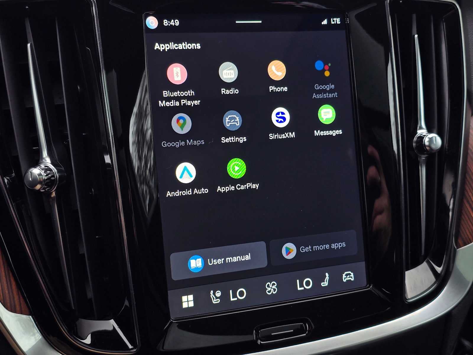 2025 Volvo V60 Cross Country Plus