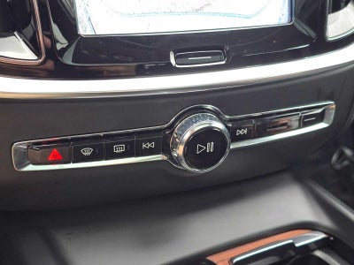 2025 Volvo V60 Cross Country Plus