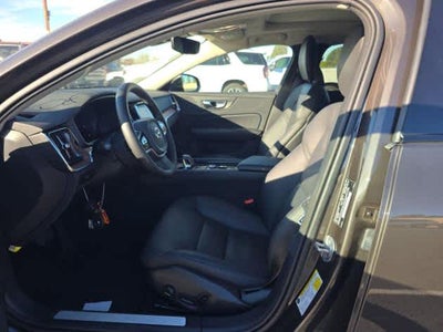 2025 Volvo V60 Cross Country Plus