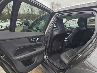 2025 Volvo V60 Cross Country Plus