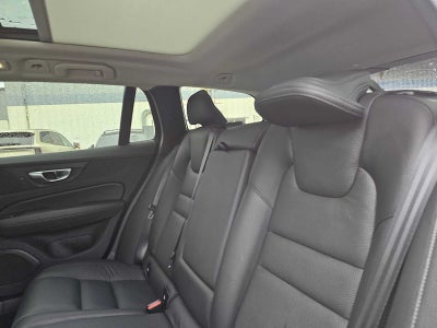 2025 Volvo V60 Cross Country Plus