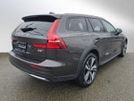 2025 Volvo V60 Cross Country Plus