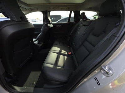 2025 Volvo V60 Cross Country Plus