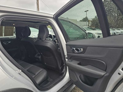 2025 Volvo V60 Cross Country Plus