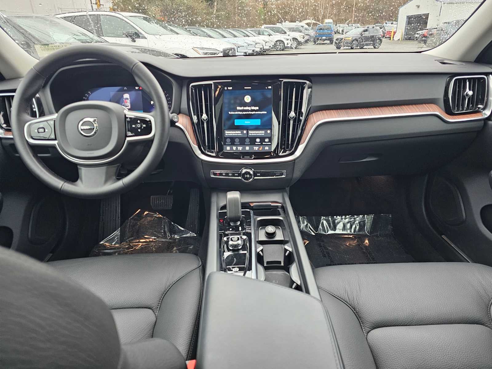 2025 Volvo V60 Cross Country Plus