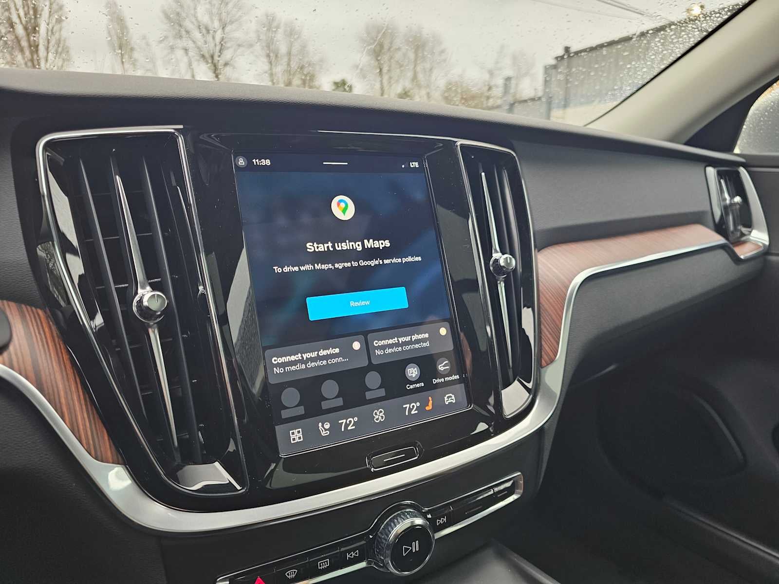 2025 Volvo V60 Cross Country Plus