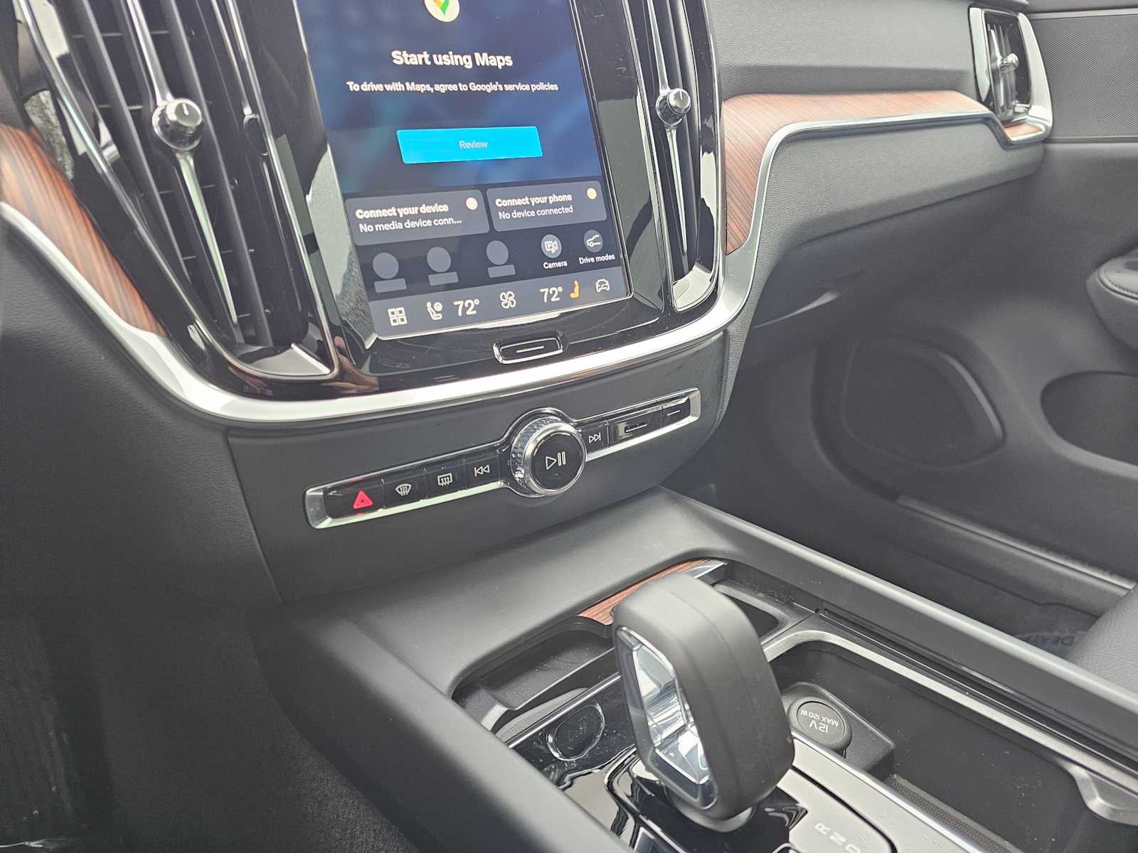 2025 Volvo V60 Cross Country Plus