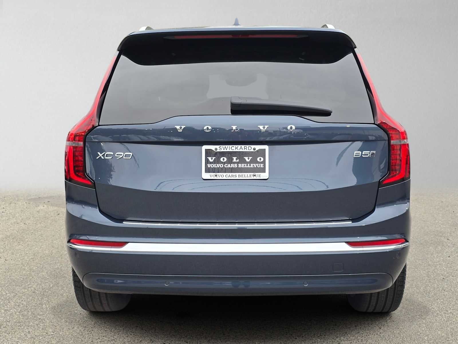 2026 Volvo XC90 Plus