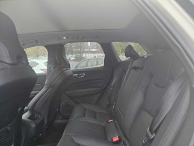 2025 Volvo XC60 Plus