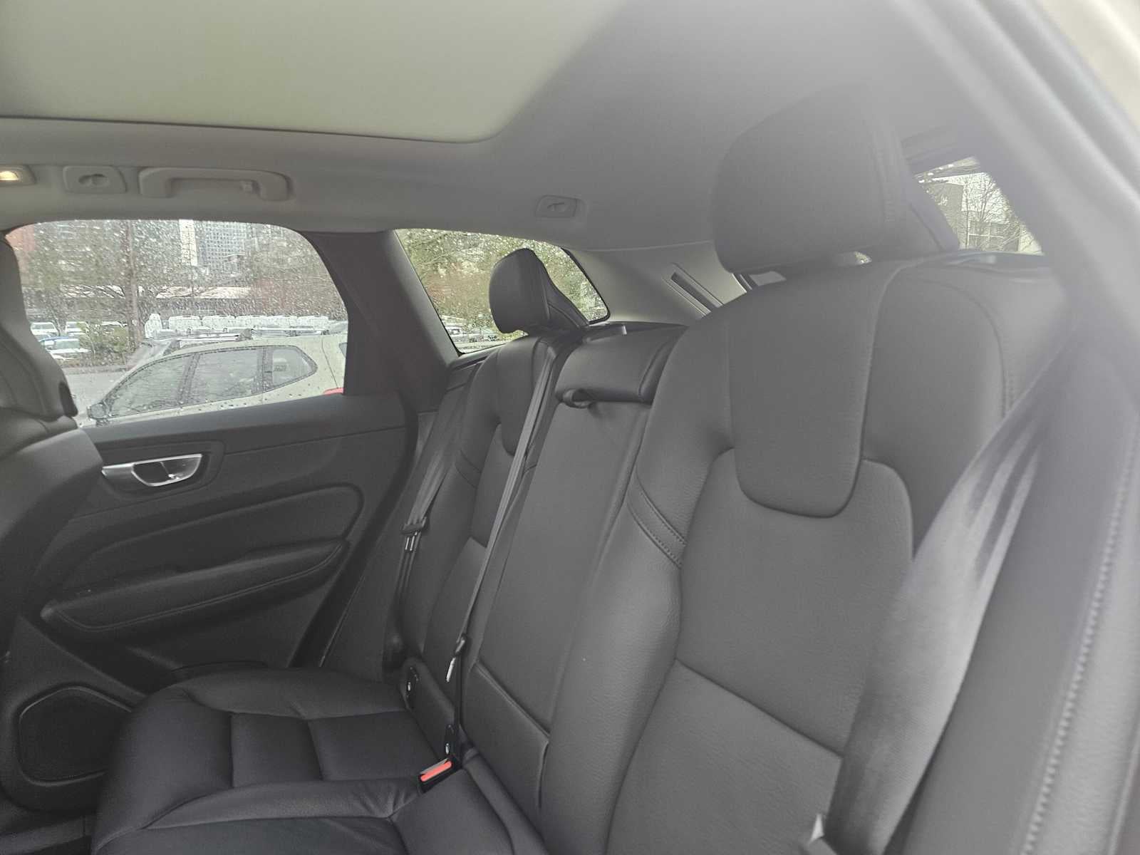 2025 Volvo XC60 Plus