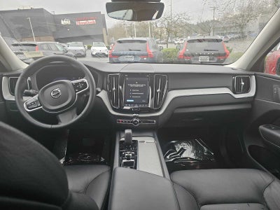 2025 Volvo XC60 Plus