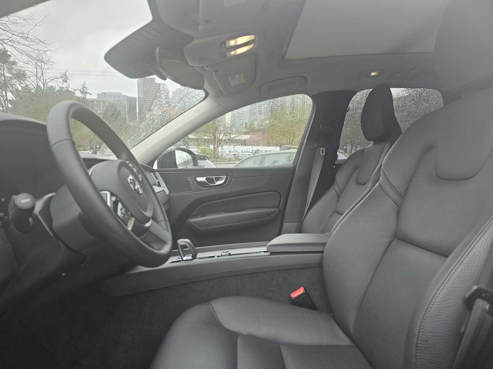 2025 Volvo XC60 Plus