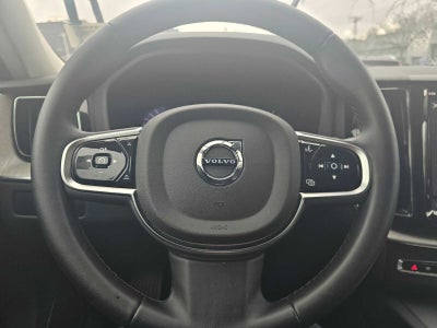 2025 Volvo XC60 Plus