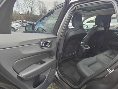 2025 Volvo XC60 Plus