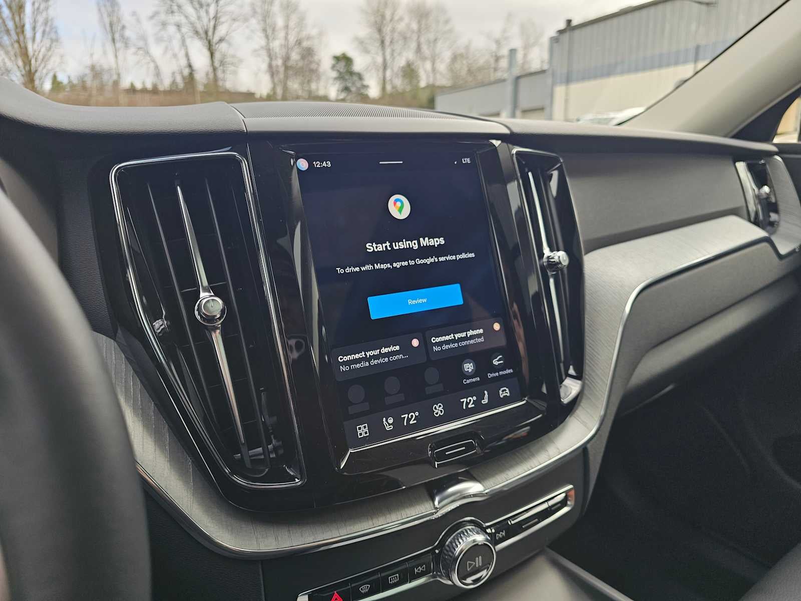 2025 Volvo XC60 Plus